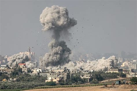 Israeli airstrikes in Gaza killed more than 700 people in the past day, Gaza Health Ministry says